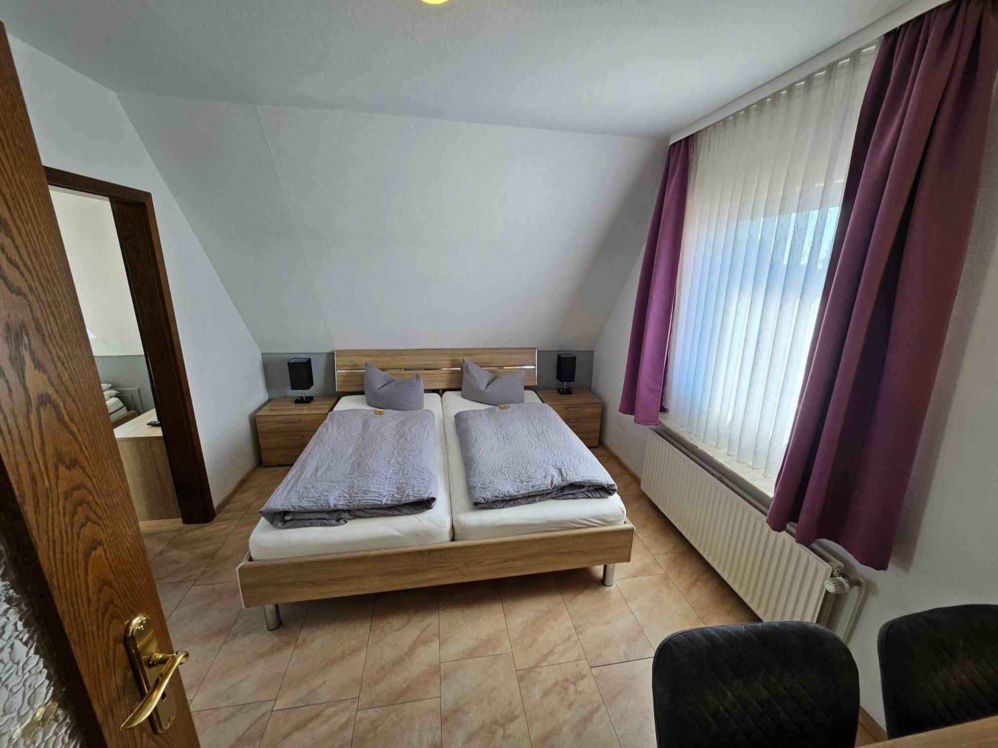Hotel Pension Loose Borkum Exterior photo